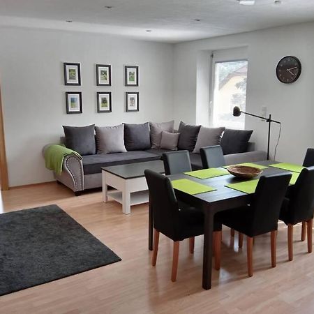 Gemuetliches Apartment In Landeck Exterior photo